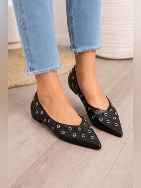 Nordstrom Open Edit Kyler Black Grommet Pointed Toe Ballet Flat